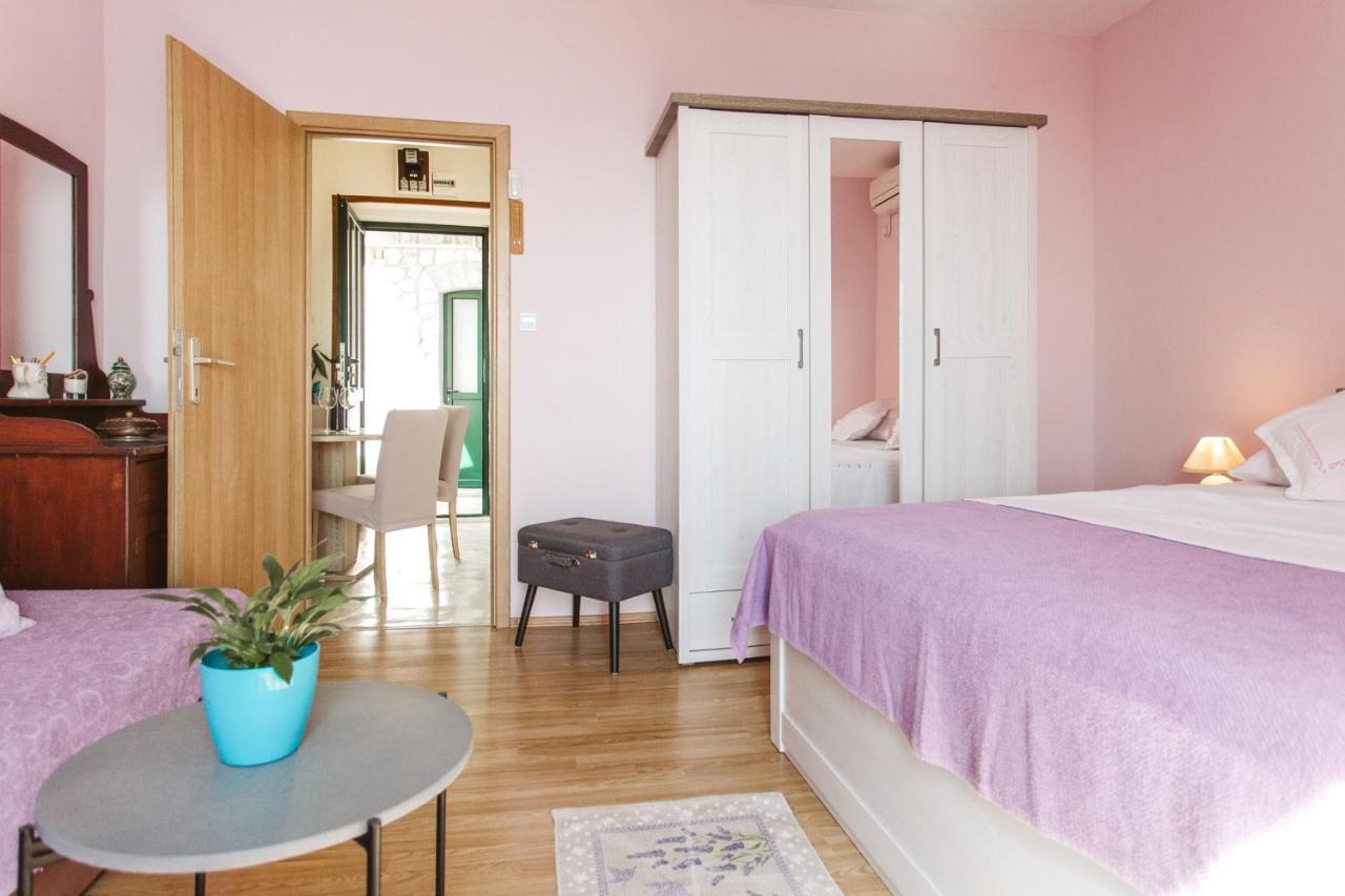 Apartment Kuzmanic لوكفا روجوزنيكا المظهر الخارجي الصورة