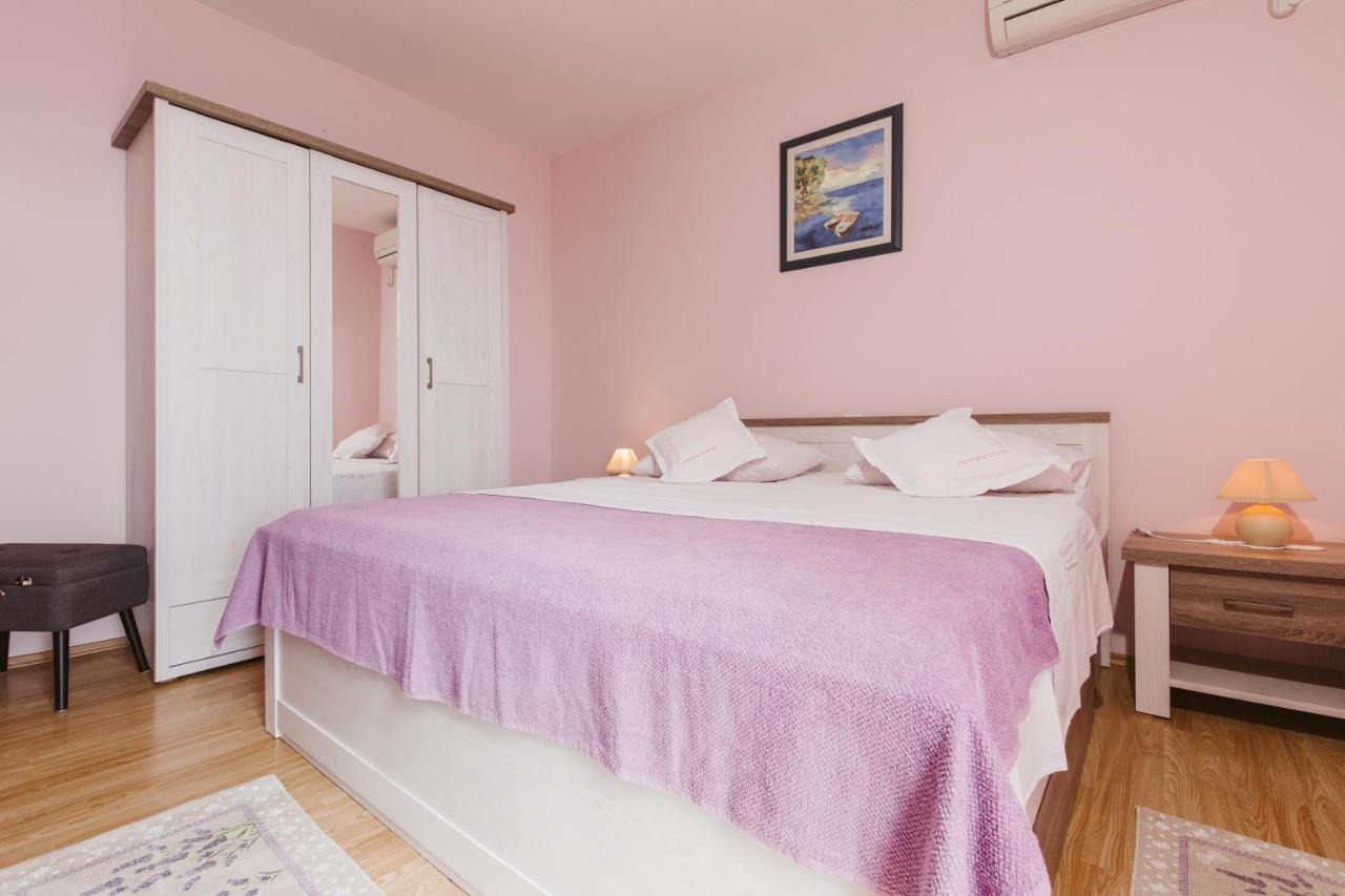 Apartment Kuzmanic لوكفا روجوزنيكا المظهر الخارجي الصورة