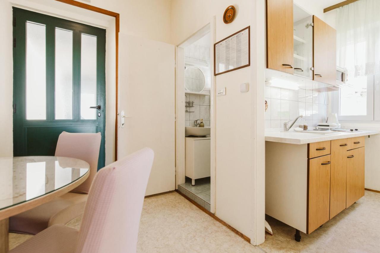 Apartment Kuzmanic لوكفا روجوزنيكا المظهر الخارجي الصورة